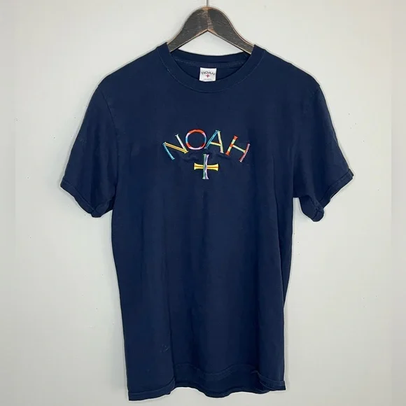 Noah NYC | Shirts | Noah Nyc Logo Tee Size M | Poshmark